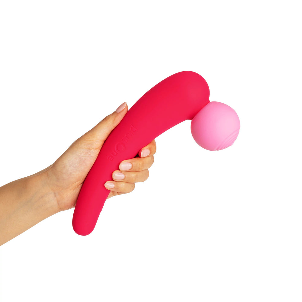 
                  
                    plusOne® mega massager
                  
                