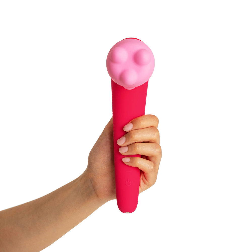 
                  
                    plusOne® mega massager
                  
                